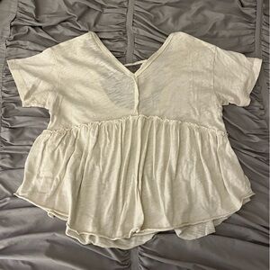 American Eagle Cream Short Sleeve Top with Scoop Back